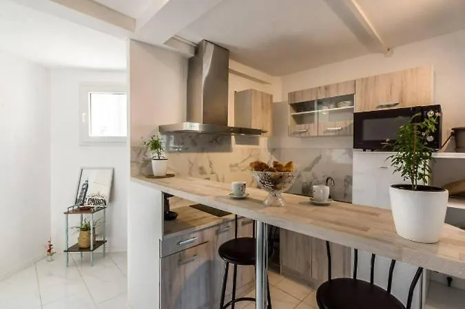 T3 Lumineux, 5pers, 2 Chambres, Wifi Et Parking *